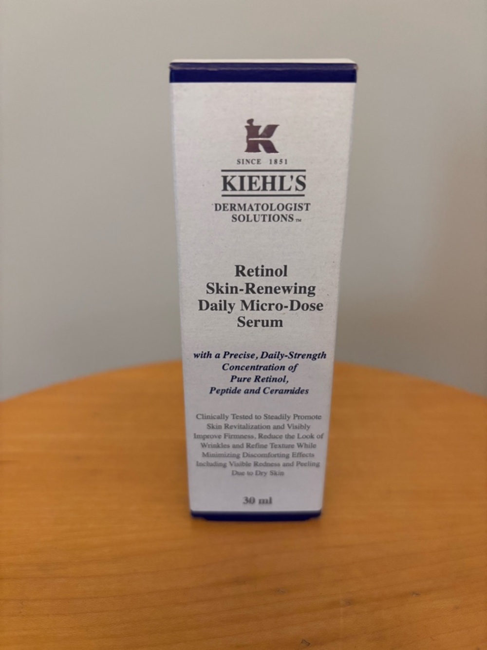 Kiehl's Retinol Skin-Renewing Daily Micro-Dose Serum 30ml **NEW**